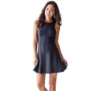 GUESS Sleeveless Textured Dress